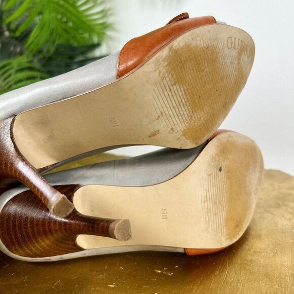Womens Guess Old Money Classy Leather Peep-Toe Stiletto Buckle Heels / 5.5 - Picture 5 of 9